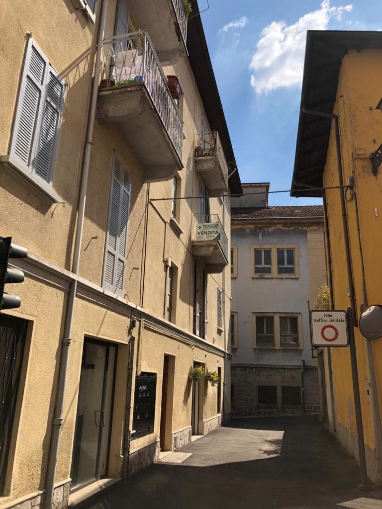 Arona Picasso'S House Modern Art Apartment Exterior photo
